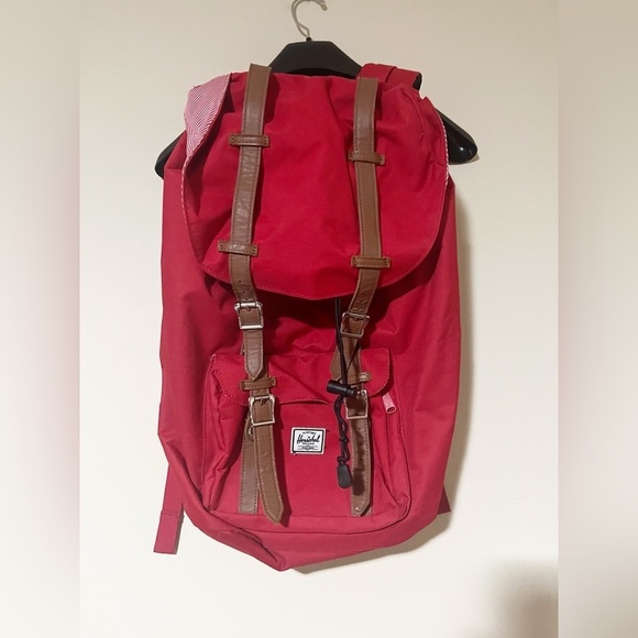 Herschel Little America Mid-Volume Backpack Red Leather Accent Laptop Travel - Picture 2 of 5